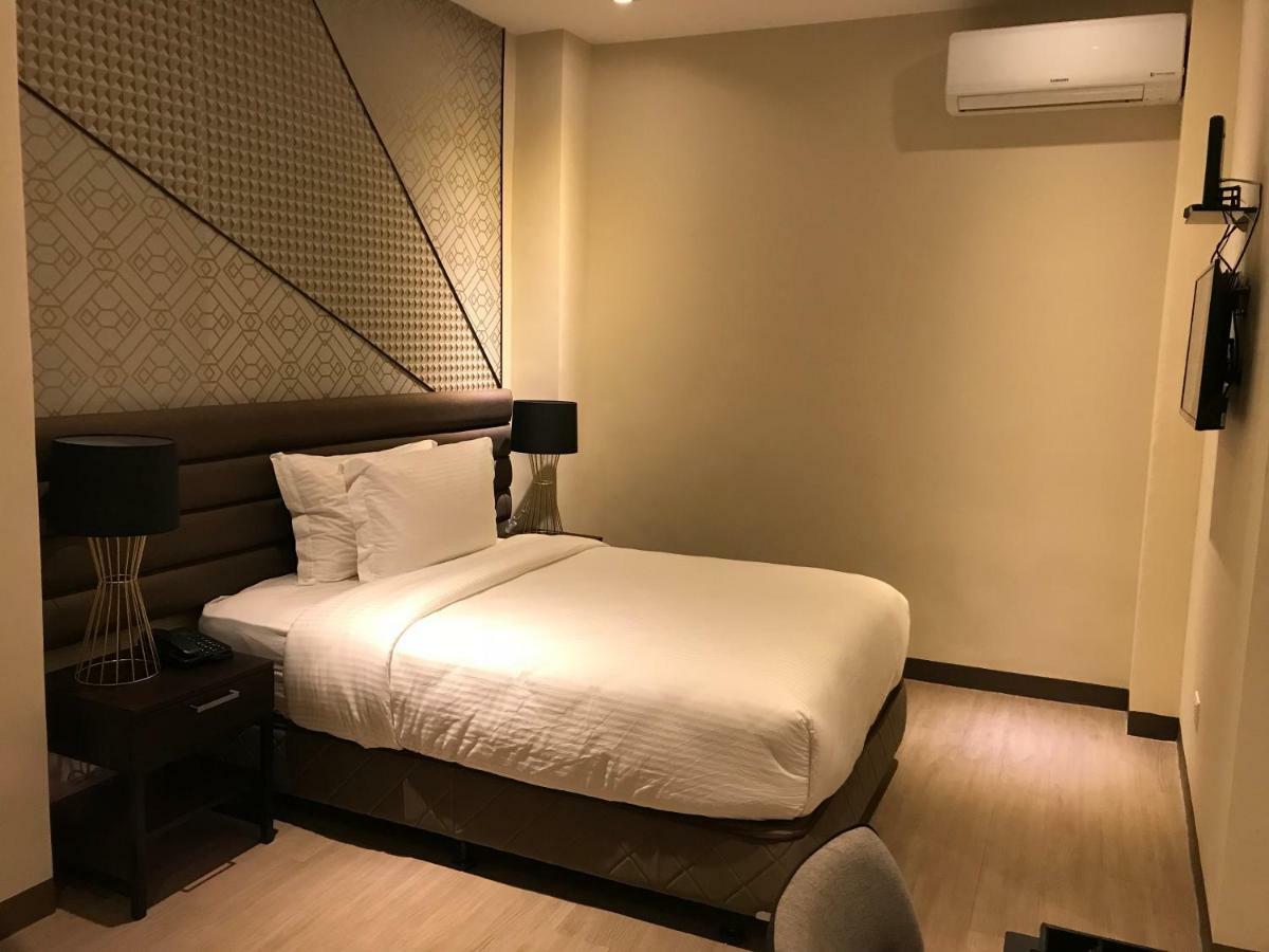 Maxx Hotel Ortigas Pásig Exterior foto